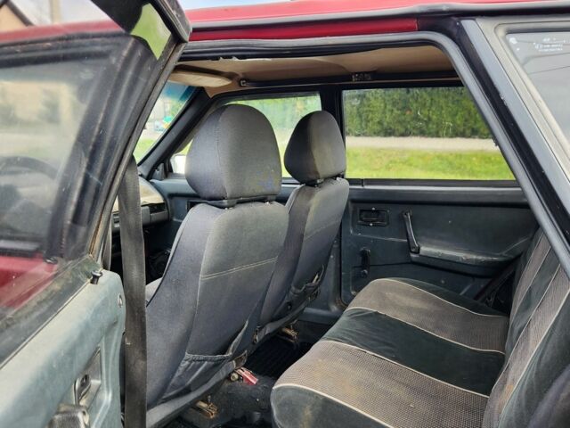 Красный ВАЗ 21099, объемом двигателя 1.5 л и пробегом 368 тыс. км за 750 $, фото 7 на Automoto.ua