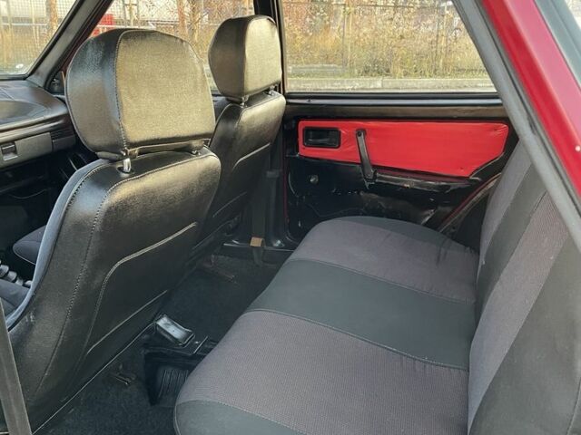 Червоний ВАЗ 21099, об'ємом двигуна 1.5 л та пробігом 200 тис. км за 800 $, фото 5 на Automoto.ua