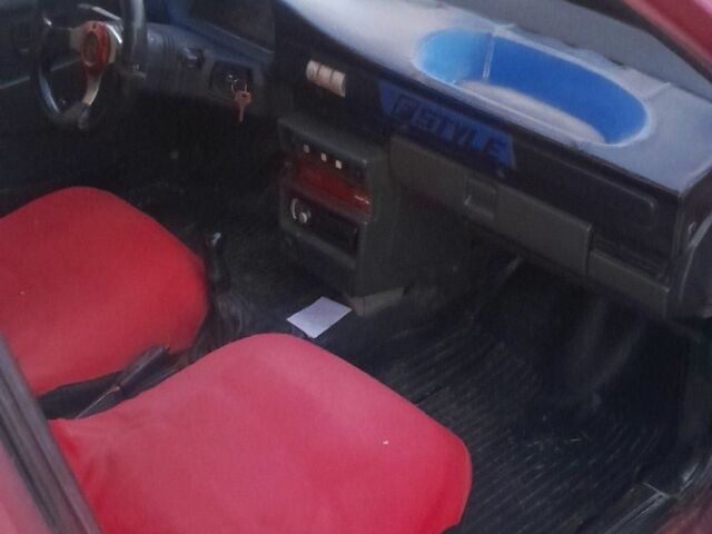 Красный ВАЗ 21099, объемом двигателя 0 л и пробегом 79 тыс. км за 650 $, фото 2 на Automoto.ua