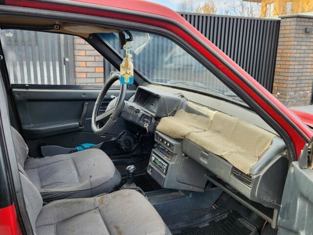 Красный ВАЗ 21099, объемом двигателя 1.5 л и пробегом 368 тыс. км за 750 $, фото 8 на Automoto.ua