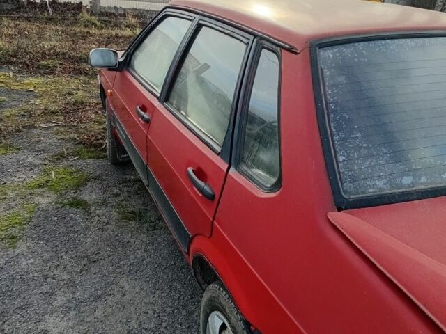 Красный ВАЗ 21099, объемом двигателя 1.3 л и пробегом 225 тыс. км за 710 $, фото 2 на Automoto.ua
