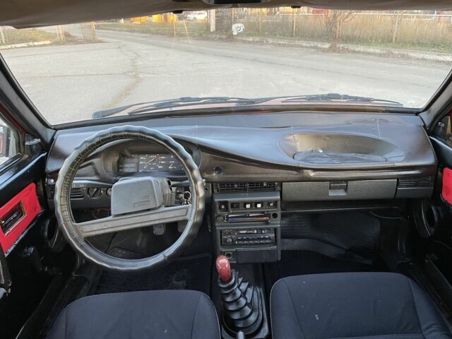 Червоний ВАЗ 21099, об'ємом двигуна 1.5 л та пробігом 200 тис. км за 800 $, фото 6 на Automoto.ua