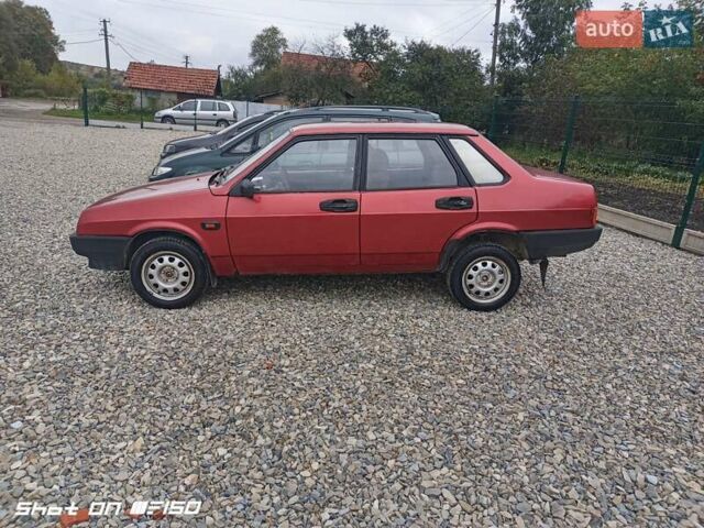 Красный ВАЗ 21099, объемом двигателя 1.5 л и пробегом 100 тыс. км за 999 $, фото 4 на Automoto.ua