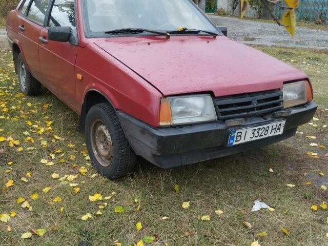 Красный ВАЗ 21099, объемом двигателя 1.5 л и пробегом 230 тыс. км за 547 $, фото 1 на Automoto.ua