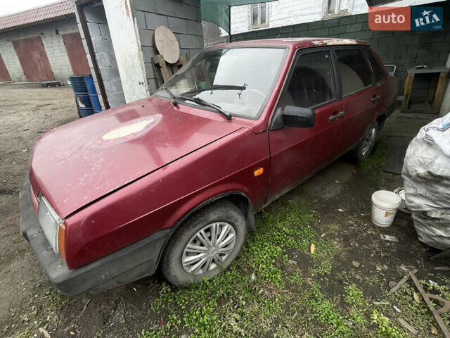 Красный ВАЗ 21099, объемом двигателя 0 л и пробегом 100 тыс. км за 541 $, фото 3 на Automoto.ua