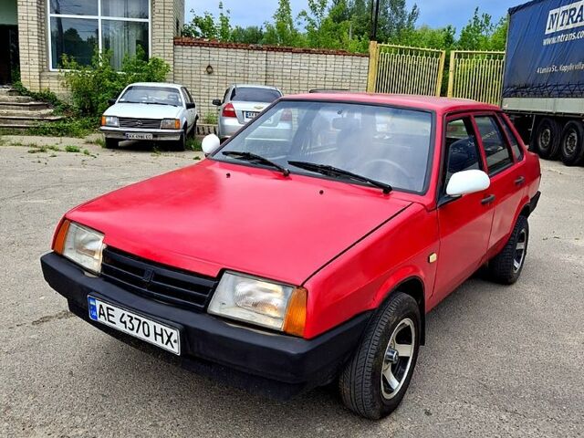 Червоний ВАЗ 21099, об'ємом двигуна 1.5 л та пробігом 303 тис. км за 900 $, фото 7 на Automoto.ua