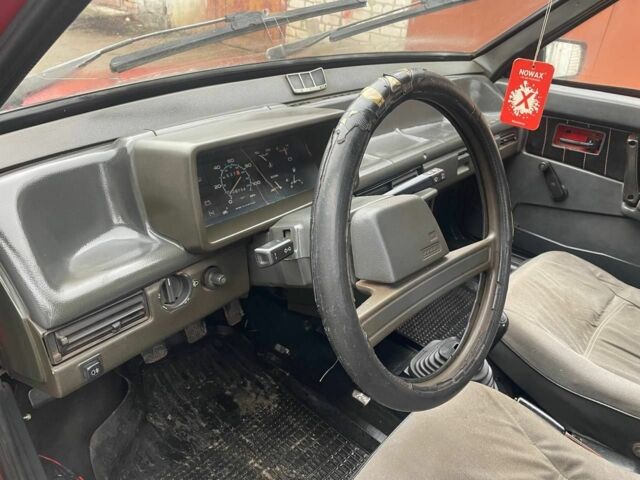 Червоний ВАЗ 21099, об'ємом двигуна 1.5 л та пробігом 250 тис. км за 880 $, фото 13 на Automoto.ua