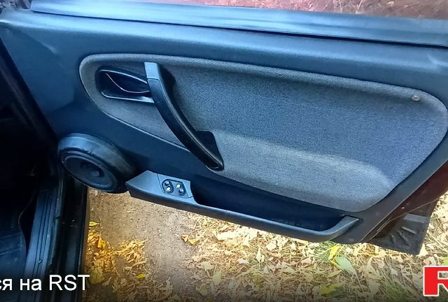 Красный ВАЗ 21099, объемом двигателя 1.3 л и пробегом 1000 тыс. км за 600 $, фото 8 на Automoto.ua