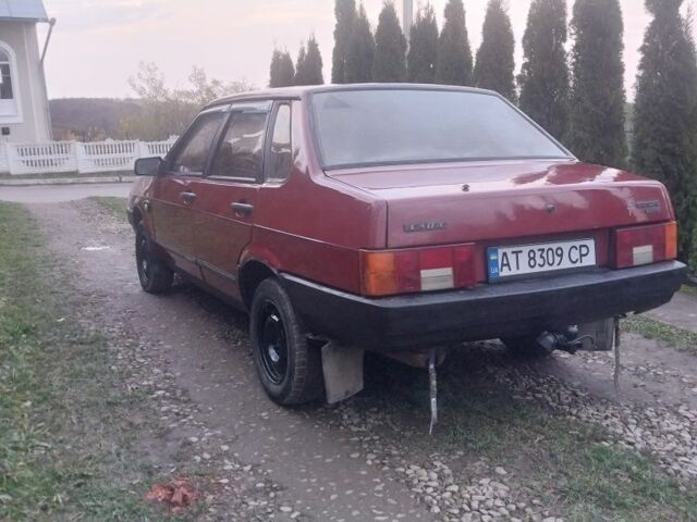 Красный ВАЗ 21099, объемом двигателя 1.5 л и пробегом 200 тыс. км за 1000 $, фото 2 на Automoto.ua