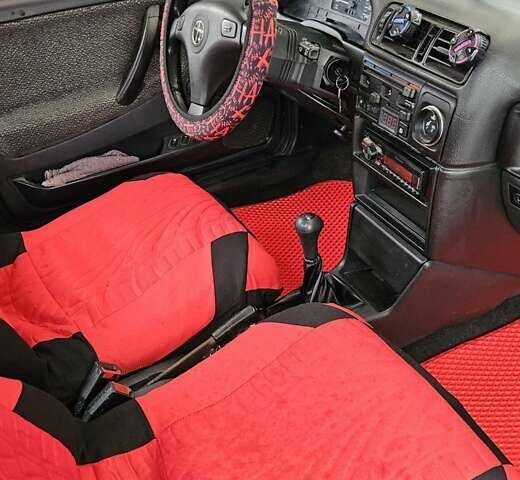 Красный ВАЗ 21099, объемом двигателя 1.1 л и пробегом 150 тыс. км за 1350 $, фото 5 на Automoto.ua