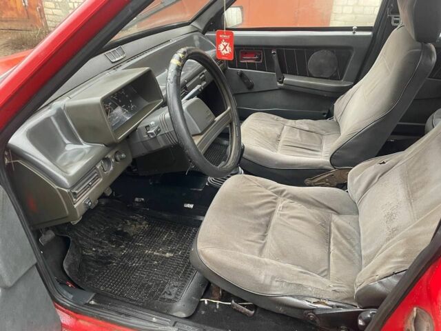 Червоний ВАЗ 21099, об'ємом двигуна 1.5 л та пробігом 250 тис. км за 880 $, фото 23 на Automoto.ua