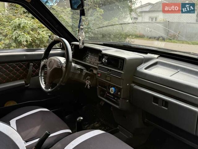 Красный ВАЗ 21099, объемом двигателя 1.5 л и пробегом 99 тыс. км за 1350 $, фото 7 на Automoto.ua