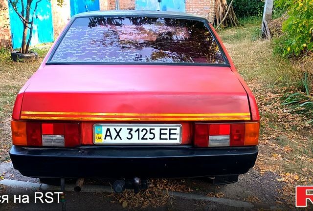 Красный ВАЗ 21099, объемом двигателя 1.3 л и пробегом 1000 тыс. км за 600 $, фото 4 на Automoto.ua