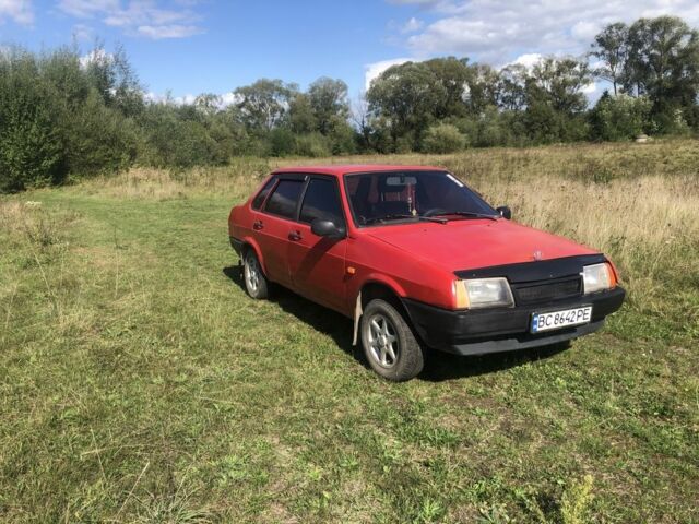 Красный ВАЗ 21099, объемом двигателя 1.3 л и пробегом 256 тыс. км за 650 $, фото 5 на Automoto.ua