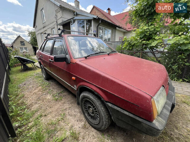 Красный ВАЗ 21099, объемом двигателя 1.3 л и пробегом 186 тыс. км за 1350 $, фото 3 на Automoto.ua