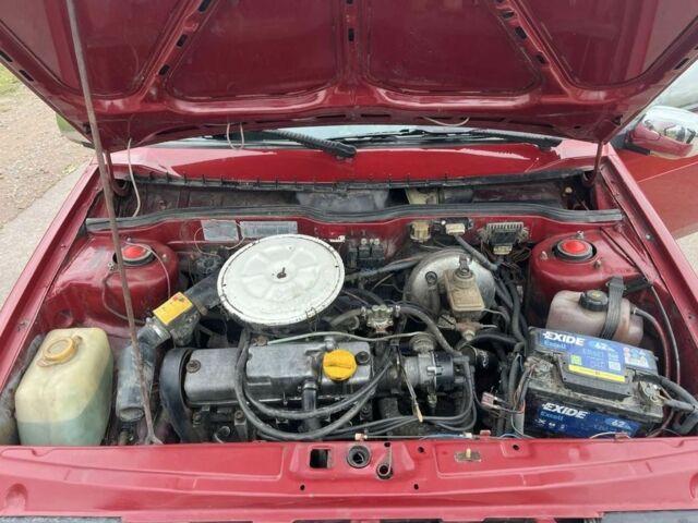 Красный ВАЗ 21099, объемом двигателя 1.5 л и пробегом 280 тыс. км за 1600 $, фото 7 на Automoto.ua