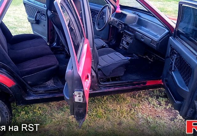 Красный ВАЗ 21099, объемом двигателя 1.5 л и пробегом 0 тыс. км за 1150 $, фото 8 на Automoto.ua