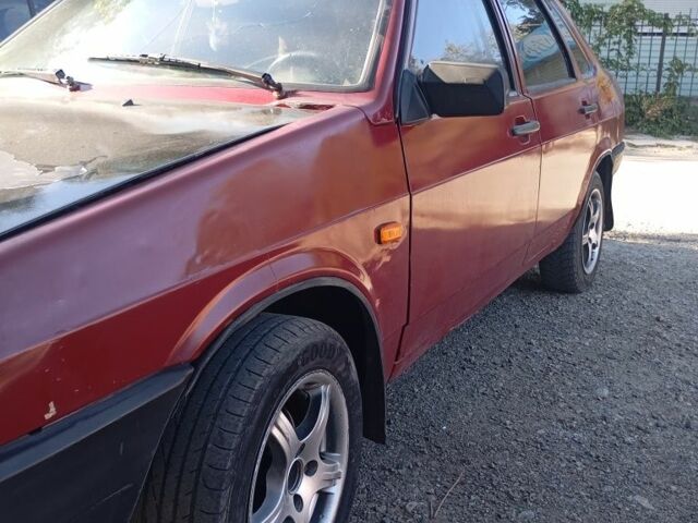 Красный ВАЗ 21099, объемом двигателя 0 л и пробегом 5 тыс. км за 648 $, фото 4 на Automoto.ua