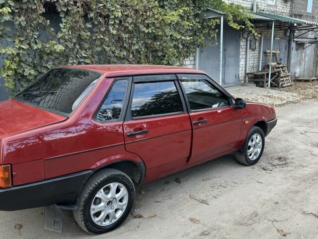 Красный ВАЗ 21099, объемом двигателя 1.3 л и пробегом 60 тыс. км за 1500 $, фото 1 на Automoto.ua