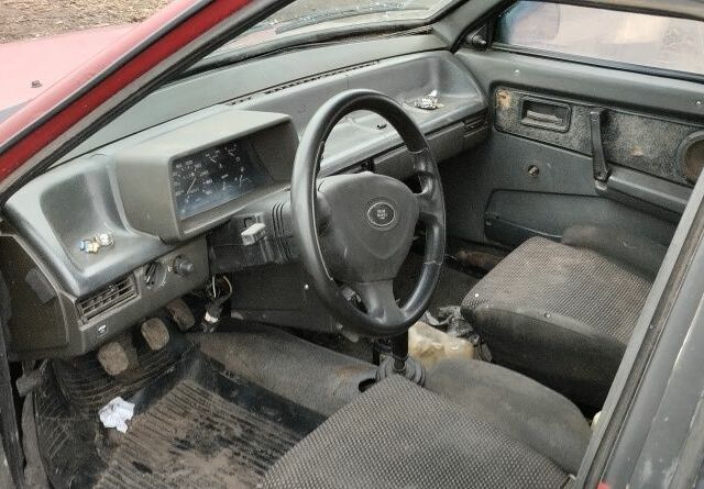 Красный ВАЗ 21099, объемом двигателя 0 л и пробегом 150 тыс. км за 520 $, фото 5 на Automoto.ua