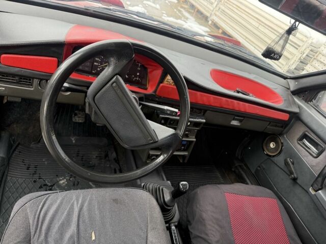 Красный ВАЗ 21099, объемом двигателя 0 л и пробегом 195 тыс. км за 700 $, фото 4 на Automoto.ua
