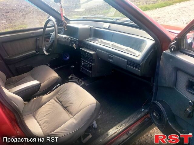 Красный ВАЗ 21099, объемом двигателя 1.5 л и пробегом 1 тыс. км за 1599 $, фото 6 на Automoto.ua