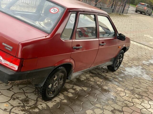 Красный ВАЗ 21099, объемом двигателя 1.5 л и пробегом 200 тыс. км за 1150 $, фото 1 на Automoto.ua
