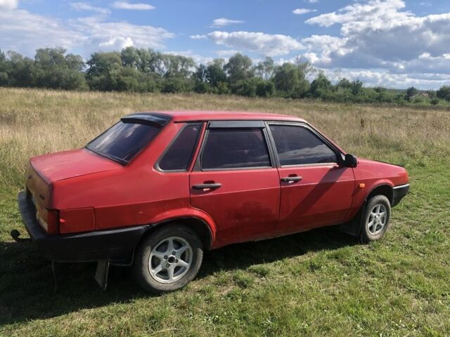 Красный ВАЗ 21099, объемом двигателя 1.3 л и пробегом 256 тыс. км за 650 $, фото 6 на Automoto.ua