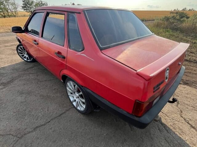 Красный ВАЗ 21099, объемом двигателя 1.3 л и пробегом 55 тыс. км за 1100 $, фото 7 на Automoto.ua