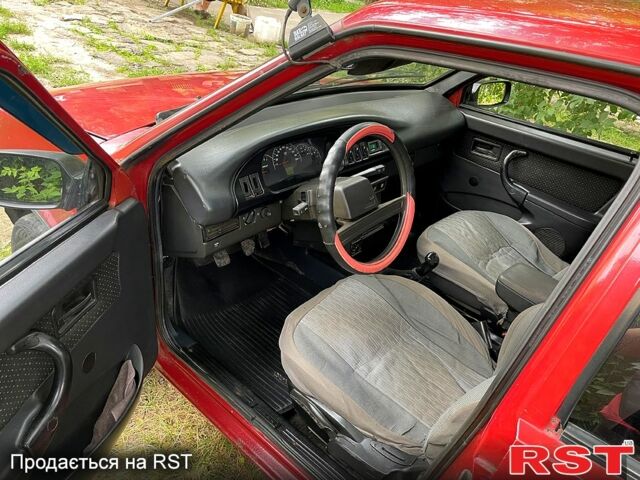 Красный ВАЗ 21099, объемом двигателя 1.5 л и пробегом 200 тыс. км за 799 $, фото 4 на Automoto.ua