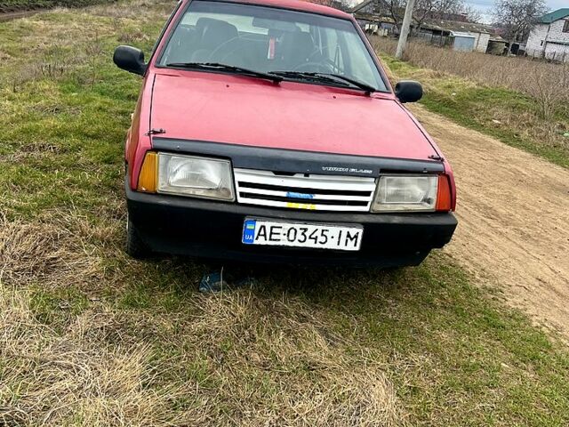 Красный ВАЗ 21099, объемом двигателя 1.5 л и пробегом 0 тыс. км за 950 $, фото 2 на Automoto.ua