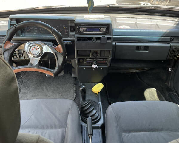 Красный ВАЗ 21099, объемом двигателя 1.5 л и пробегом 377 тыс. км за 1350 $, фото 8 на Automoto.ua