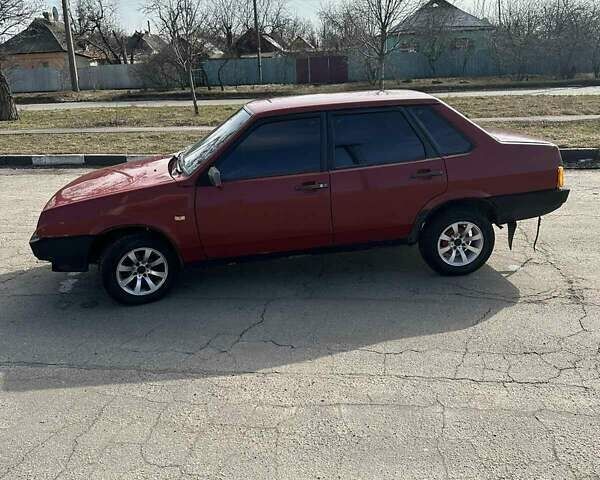 Красный ВАЗ 21099, объемом двигателя 1.3 л и пробегом 244 тыс. км за 1600 $, фото 4 на Automoto.ua