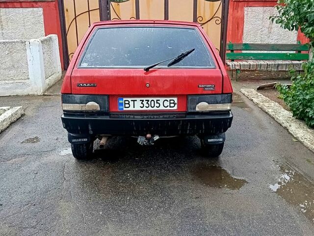 Красный ВАЗ 21099, объемом двигателя 1.5 л и пробегом 185 тыс. км за 700 $, фото 2 на Automoto.ua