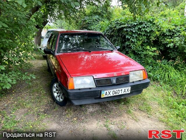 Красный ВАЗ 21099, объемом двигателя 1.5 л и пробегом 200 тыс. км за 799 $, фото 1 на Automoto.ua
