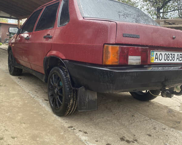 Красный ВАЗ 21099, объемом двигателя 1.6 л и пробегом 100 тыс. км за 850 $, фото 4 на Automoto.ua
