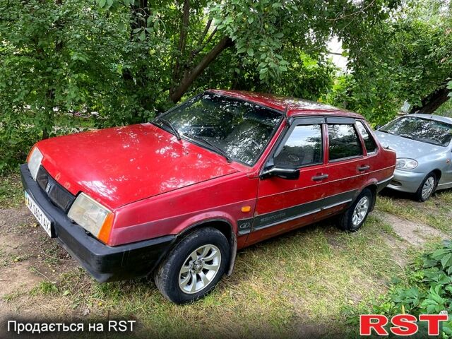 Красный ВАЗ 21099, объемом двигателя 1.5 л и пробегом 200 тыс. км за 799 $, фото 2 на Automoto.ua