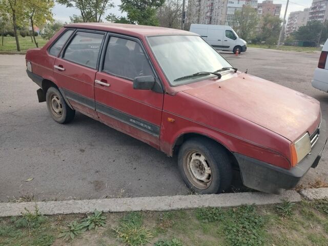 Красный ВАЗ 21099, объемом двигателя 0 л и пробегом 100 тыс. км за 700 $, фото 4 на Automoto.ua