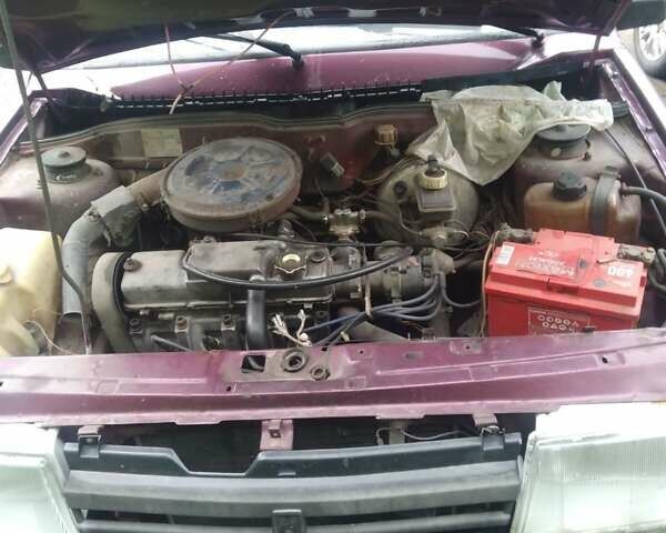 Красный ВАЗ 21099, объемом двигателя 1.3 л и пробегом 270 тыс. км за 1100 $, фото 9 на Automoto.ua