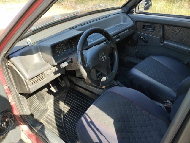 Красный ВАЗ 21099, объемом двигателя 0 л и пробегом 100 тыс. км за 1000 $, фото 4 на Automoto.ua