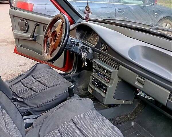 Красный ВАЗ 21099, объемом двигателя 1.5 л и пробегом 160 тыс. км за 900 $, фото 6 на Automoto.ua