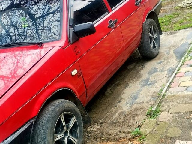 Красный ВАЗ 21099, объемом двигателя 1.5 л и пробегом 0 тыс. км за 1100 $, фото 1 на Automoto.ua