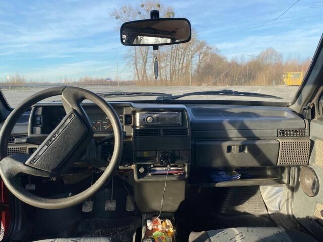 ВАЗ 21099 1996 у Києві на Automoto.ua Червоний ВАЗ 21099, об'ємом двигуна 1.3 л та пробігом 246 тис. км за 700 $, фото 9 на Automoto.ua