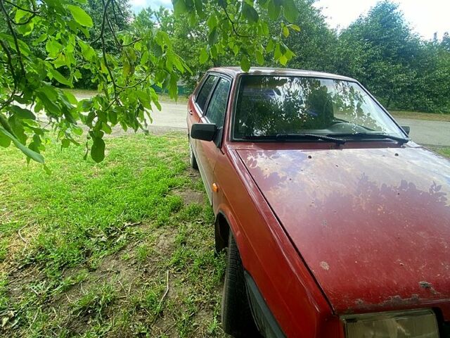 Красный ВАЗ 21099, объемом двигателя 1.5 л и пробегом 0 тыс. км за 1080 $, фото 1 на Automoto.ua