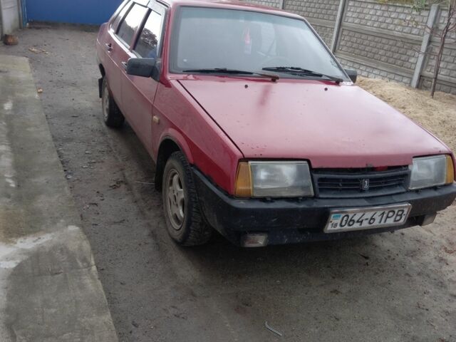 Красный ВАЗ 21099, объемом двигателя 0 л и пробегом 1000 тыс. км за 898 $, фото 3 на Automoto.ua