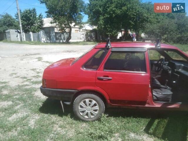 Красный ВАЗ 21099, объемом двигателя 1.5 л и пробегом 33 тыс. км за 1900 $, фото 8 на Automoto.ua