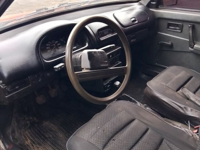 ВАЗ 21099 1996 в Покровском на Automoto.ua Красный ВАЗ 21099, объемом двигателя 1 л и пробегом 123 тыс. км за 1100 $, фото 4 на Automoto.ua