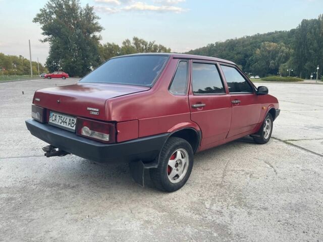 Красный ВАЗ 21099, объемом двигателя 1.5 л и пробегом 450 тыс. км за 1800 $, фото 3 на Automoto.ua