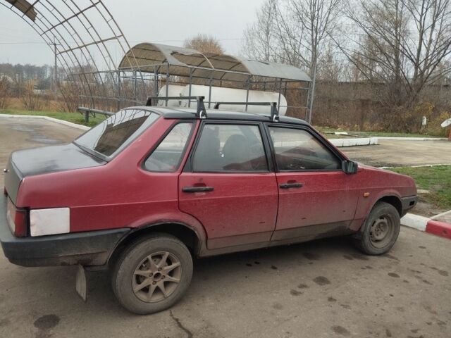 Красный ВАЗ 21099, объемом двигателя 1.5 л и пробегом 436 тыс. км за 1120 $, фото 2 на Automoto.ua