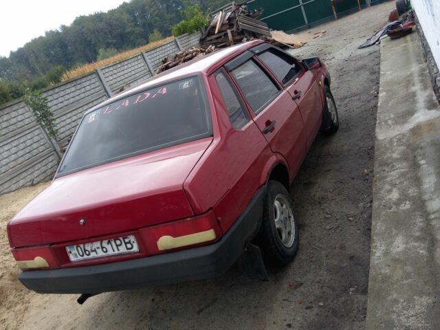 Красный ВАЗ 21099, объемом двигателя 0 л и пробегом 1000 тыс. км за 898 $, фото 1 на Automoto.ua